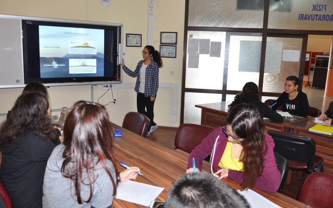 Lessons about volcanoes and earthquakes at Turkish school Antalya Yusuf Ziya Oner Fen Lisesi