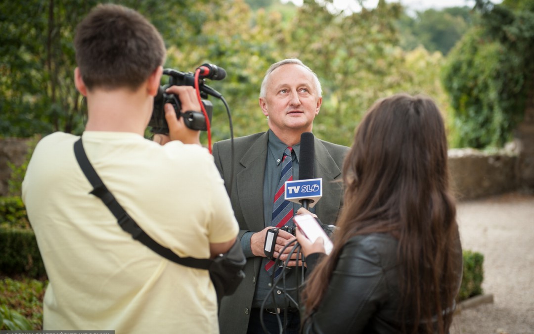 The visit of Polish students in Geophysical Observatory